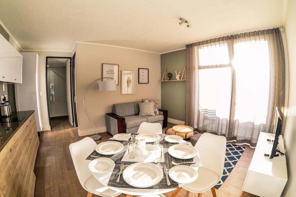 Ikon Self Catering Apartment Windhoek Luaran gambar