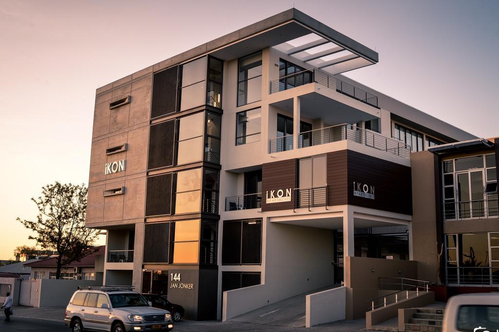 Ikon Self Catering Apartment Windhoek Luaran gambar